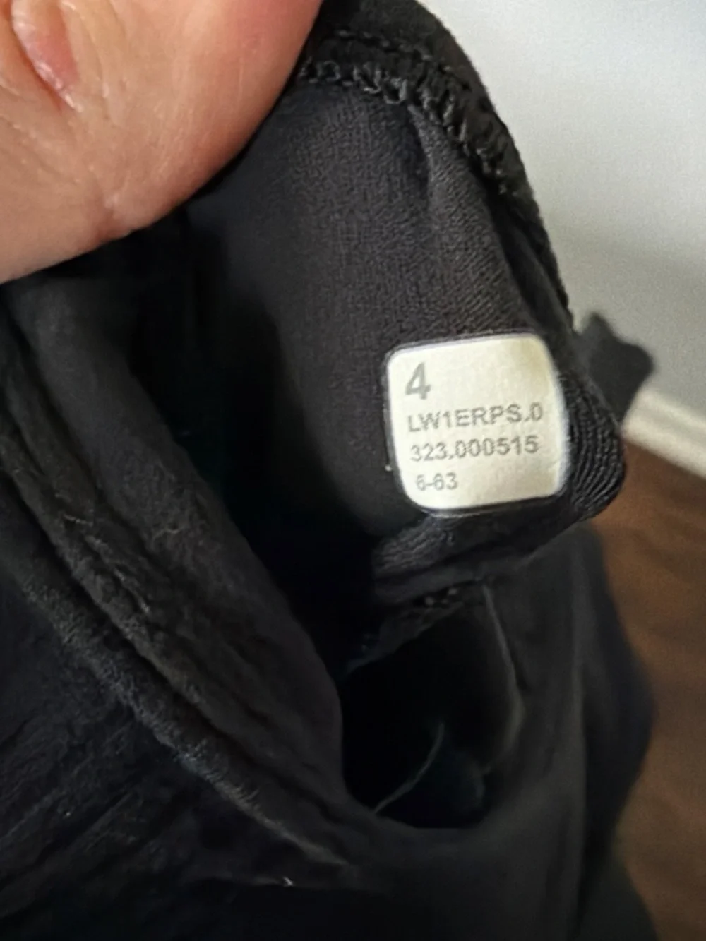lululemon athletica sleek asymmetric